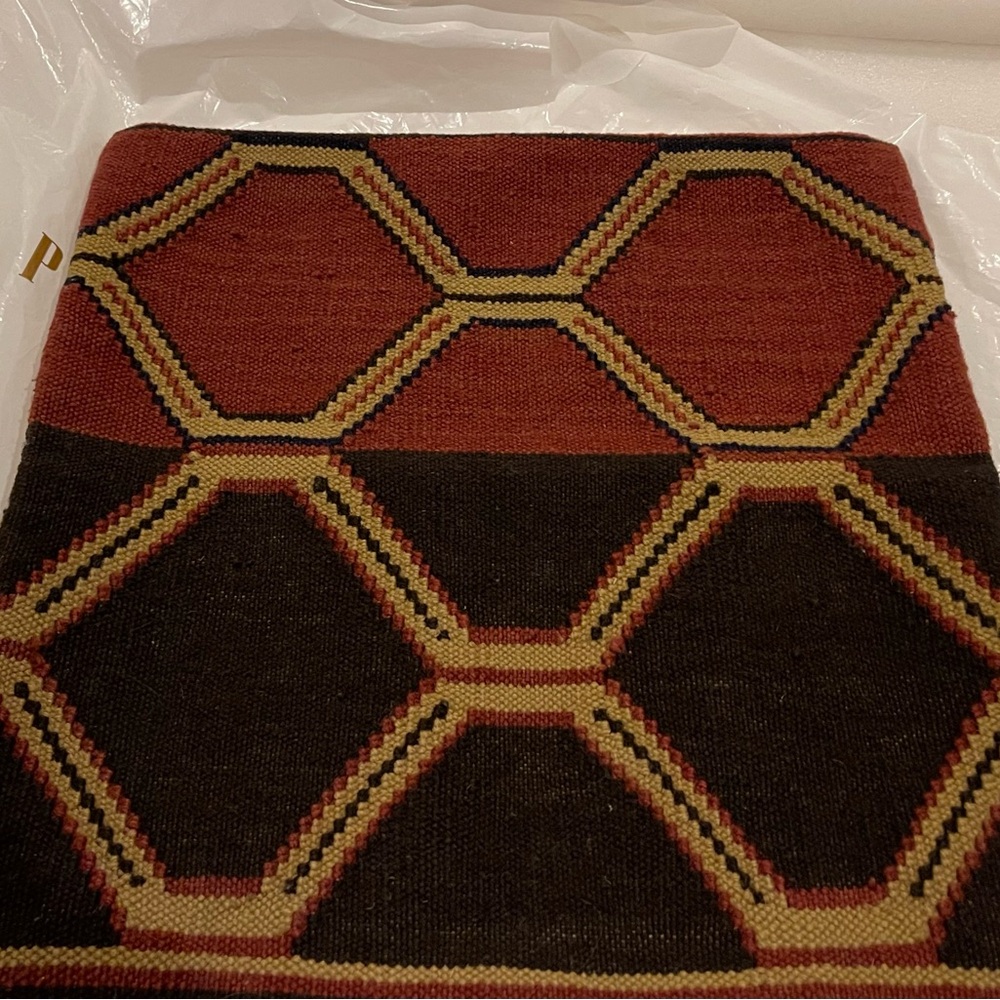 NWT Pottery Barn Vintage NZ Wool Kindu Kilim Pillow Cover- 2007, 18” #2 - Picture 5 of 8